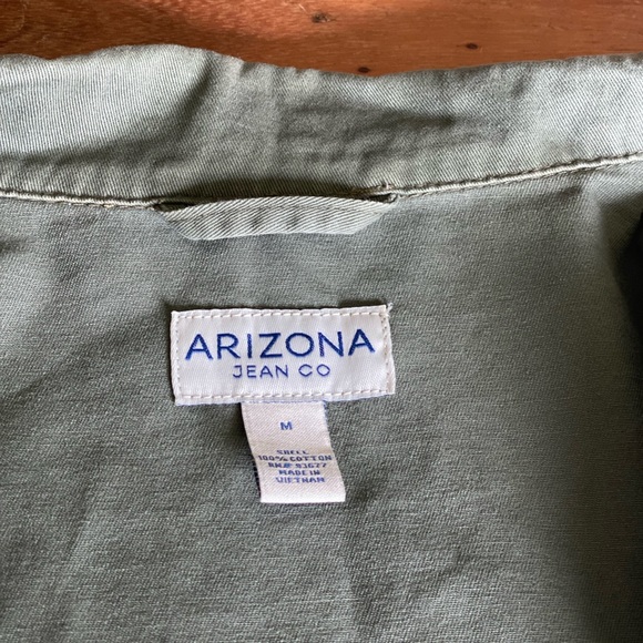 Arizona jacket, size medium, army green lightweight jacket. Great condition. - Picture 6 of 9